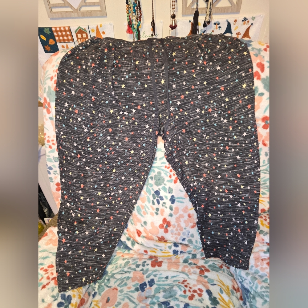 Star Patterned Leggings
